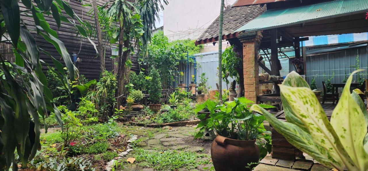 Cozy Nest Cnx Hostel Chiang Mai Buitenkant foto