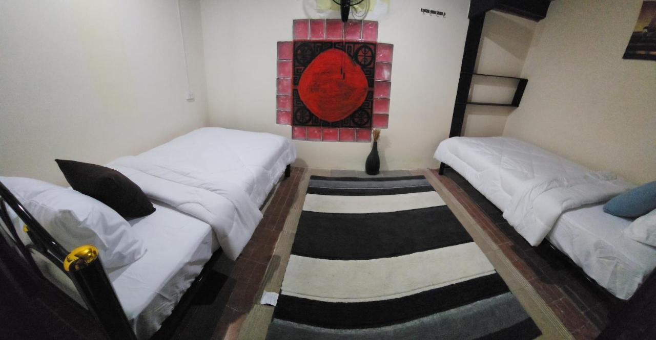 Cozy Nest Cnx Hostel Chiang Mai Buitenkant foto